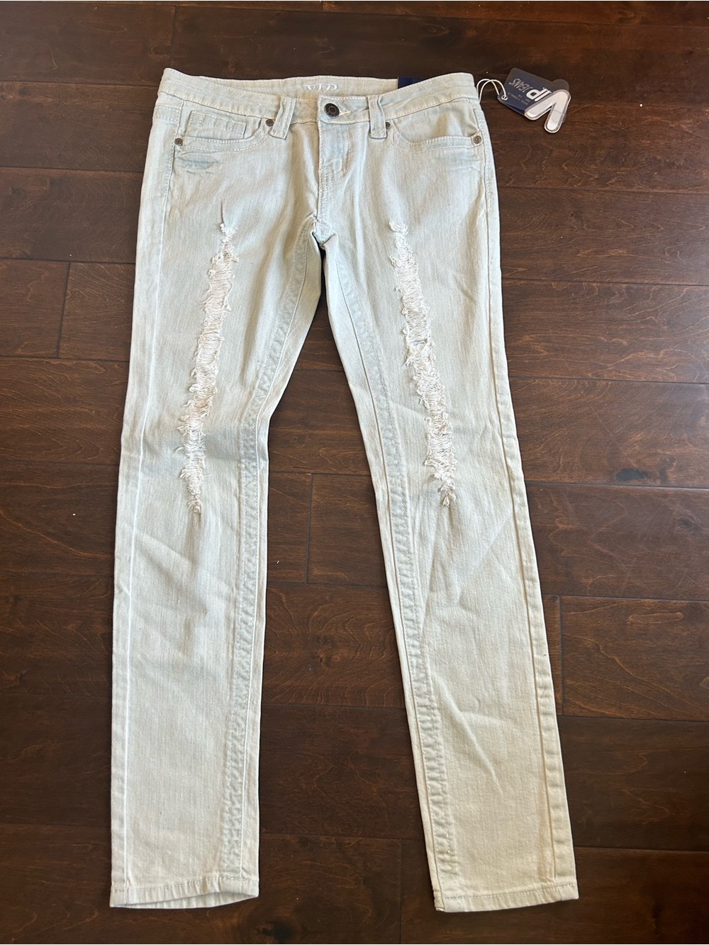 VIP Jeans Women’s New Sz 7/8 Skinny Faded Light Blue Distressed Gscase